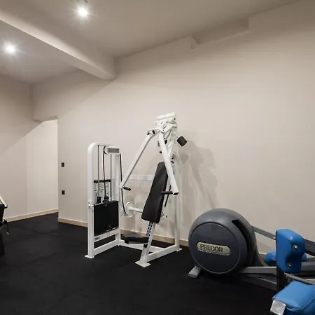 Villa Luxury Envivo With Heated Pool And Professional Gym Komiža
