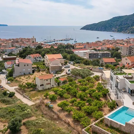 Villa Luxury Envivo With Heated Pool And Professional Gym *