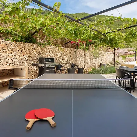 Luxury Envivo With Heated Pool And Professional Gym *